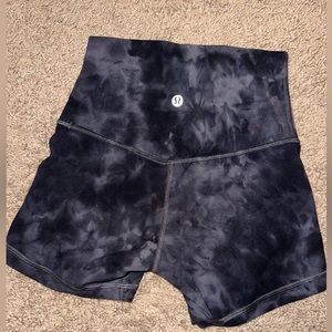 Lululemon - Align Short 4” Biker Shorts